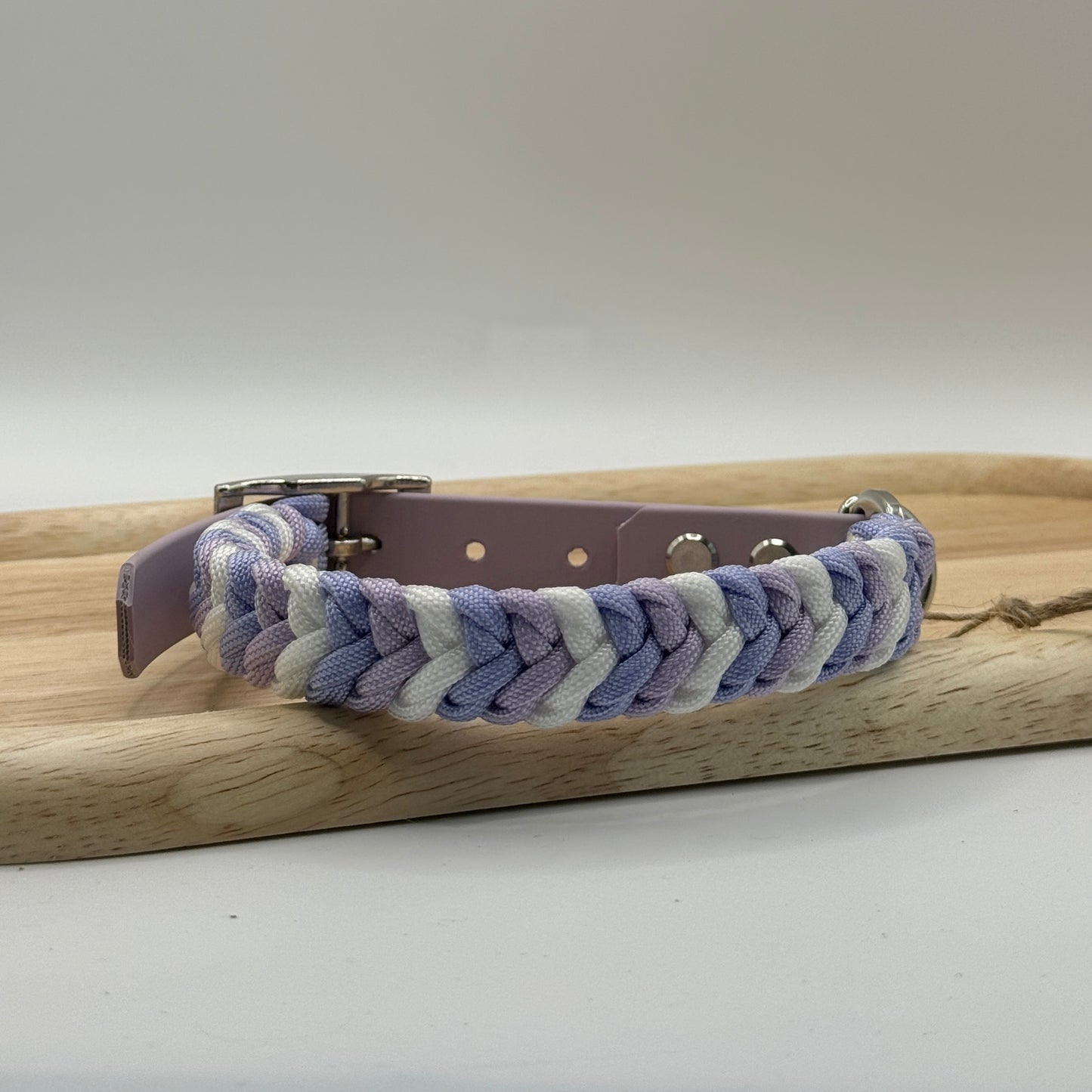Paracord Halsband Lila