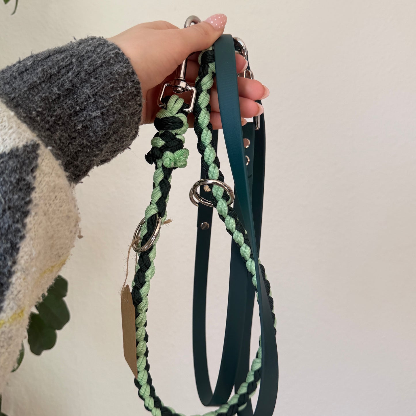 „HandsOff“ Paracord Leine Grün